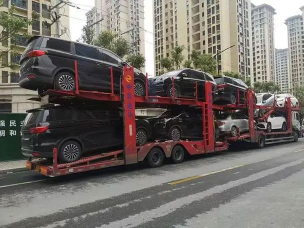 米易汽车托运  浦东轿车